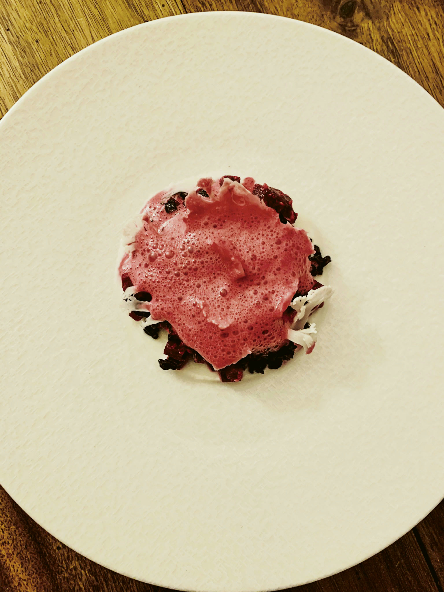 Berry foam, crab, dark fruits